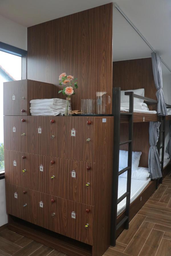 La Nha Homestay Hue Bagian luar foto