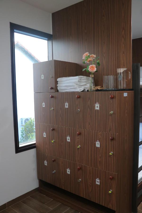 La Nha Homestay Hue Bagian luar foto