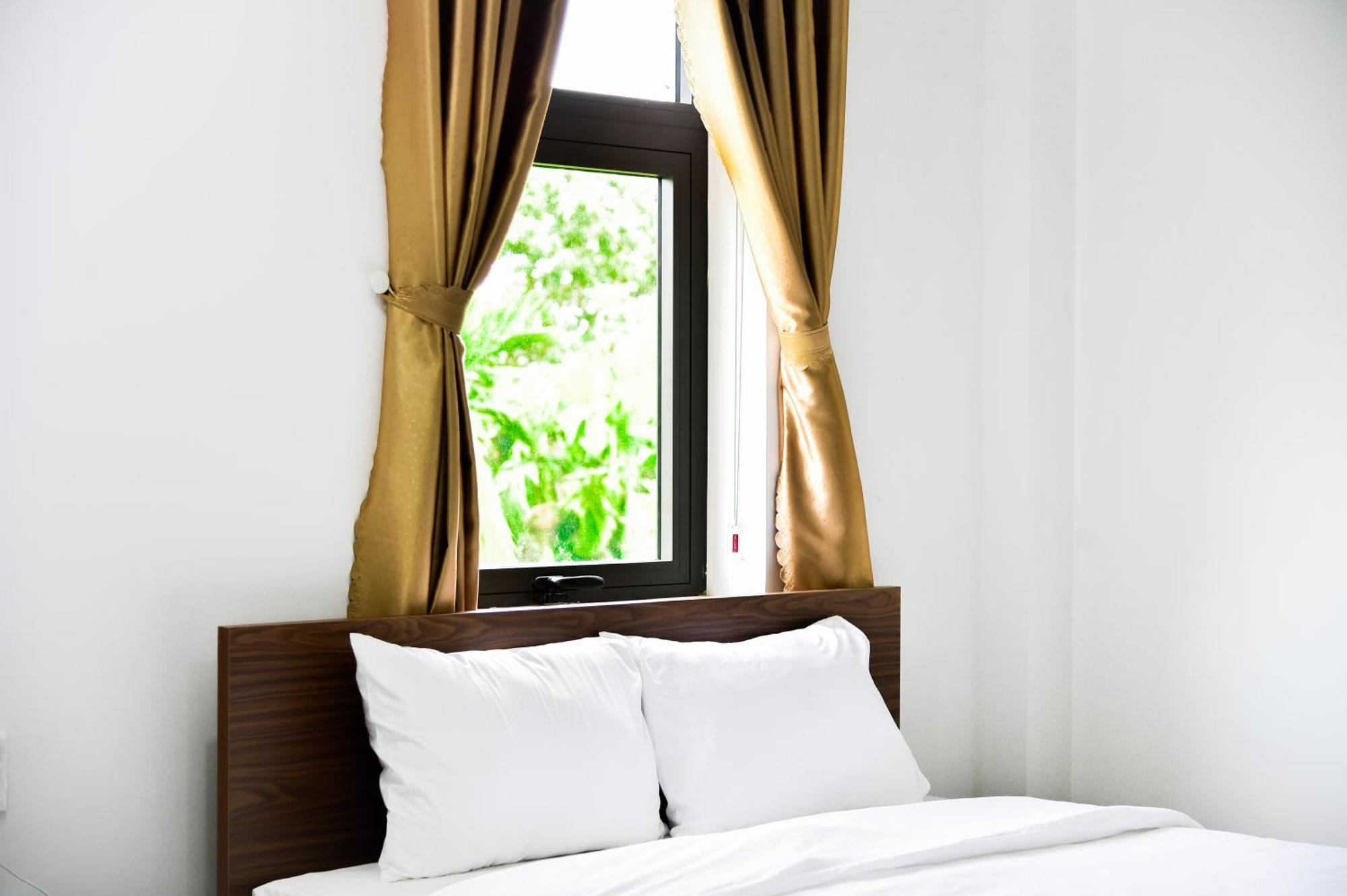 La Nha Homestay Hue Bagian luar foto